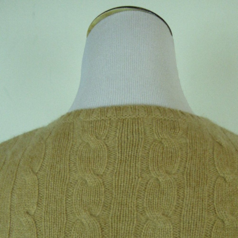 Ralph Lauren Black label 100% Cashmere camel cable v neck sweater M - Picture 3 of 5